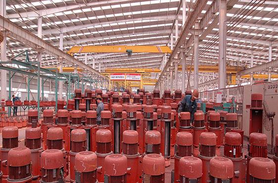 5 Varnostni in vzdrževalni nasveti za vašo žičnato verigo 5 Safety And Maintenance Tips For Your Crane’s Chain Hoist.jpg